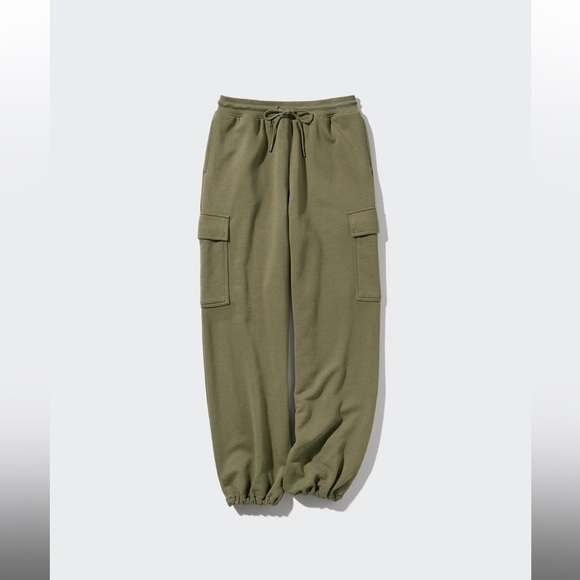Uniqlo Cargo Sweatpants - Picture 1 of 4